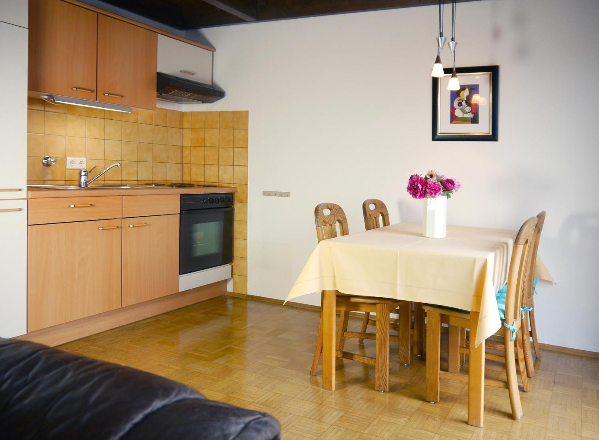 Apparthaus Arosa Essen Zimmer foto